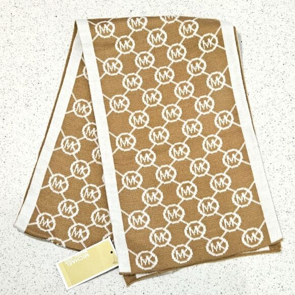 Michael Kors Scarf, done in Dark Tan and Cream Colors. NWT - Picture 1 of 4